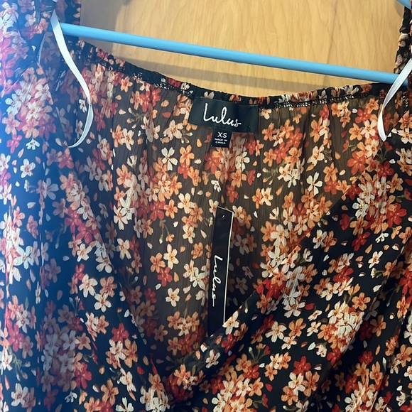 Lulu’s Floor Length Floral Wrap Dress NEW - Picture 4 of 4